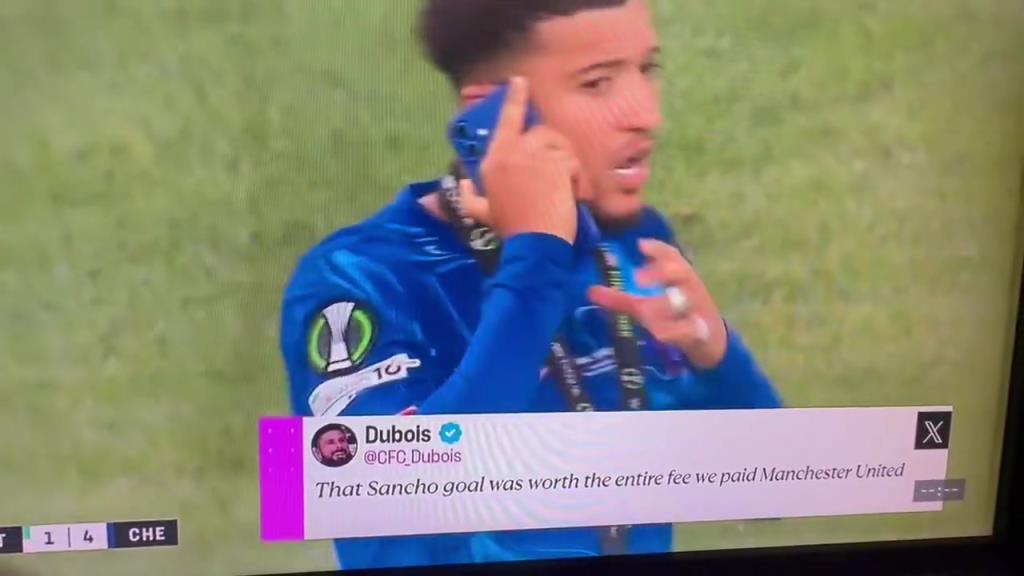 直接攤牌！桑喬賽后在場上煲電話粥，大聲說自己不回曼聯(lián)